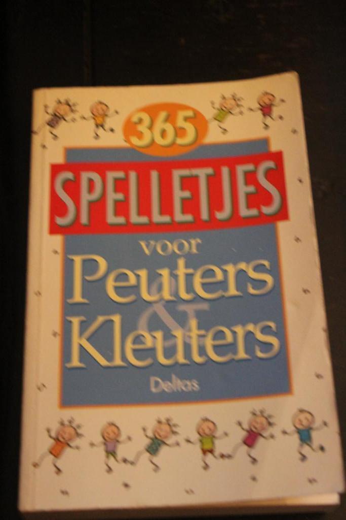 kinderboek:spelletjes voor peuters en kleuters, Ophalen, Zo goed als nieuw