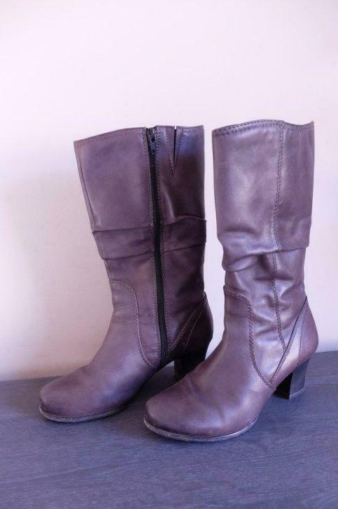 Taupe winter laarzen maat 37, Kleding | Dames, Schoenen, Ophalen of Verzenden, Gedragen, Hoge laarzen