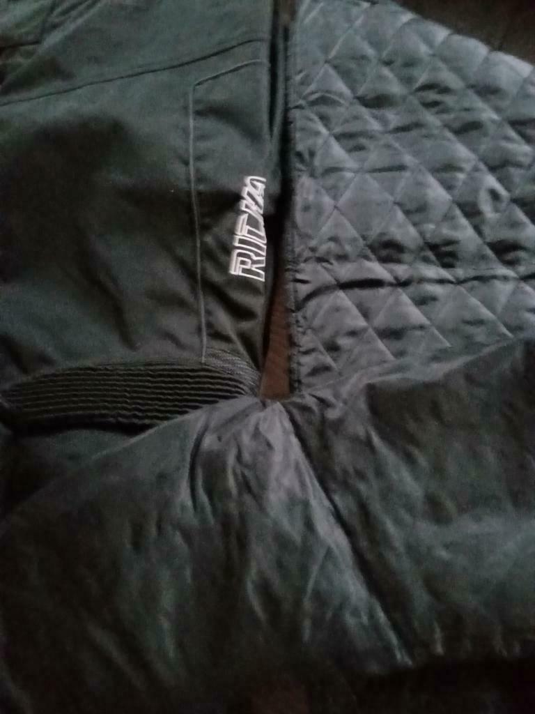 Motopak, Enlèvement