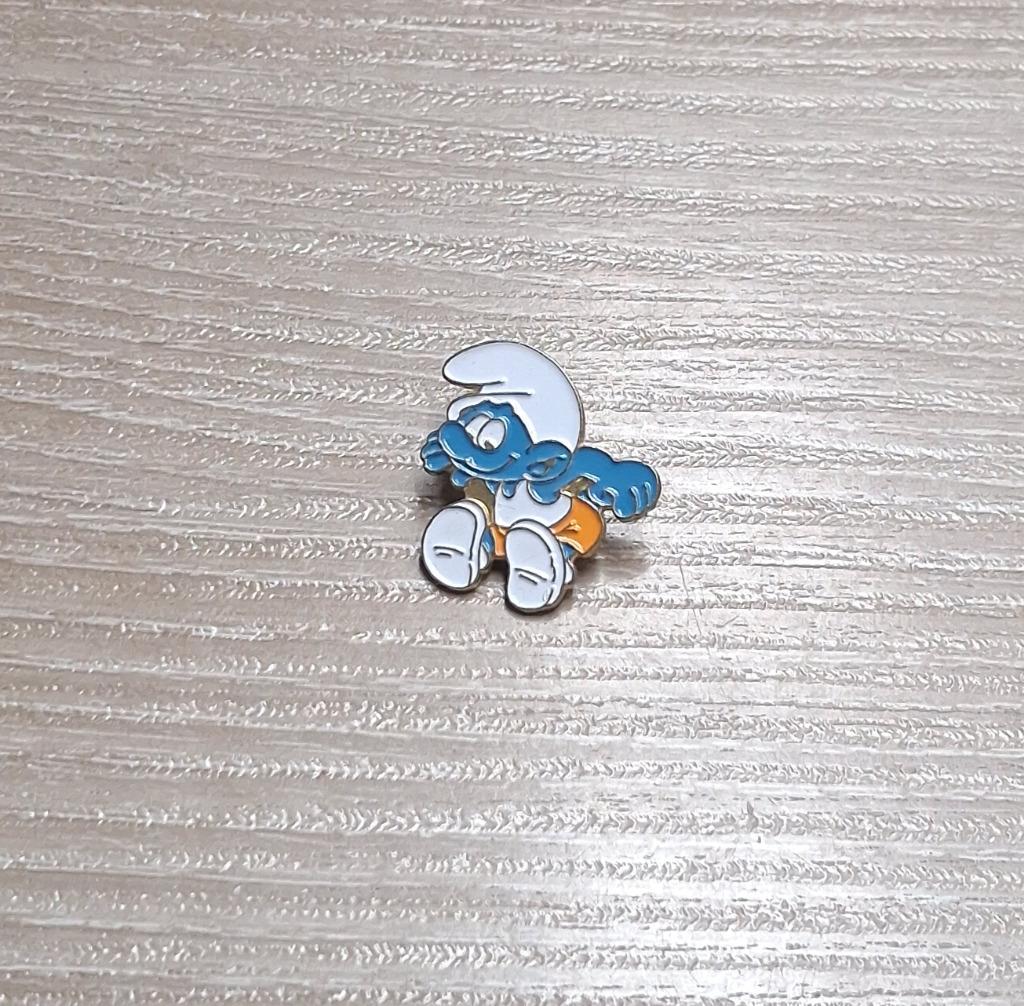 PIN - SMURF - DE SMURFEN - SCHTROUMPF - ATLETIEK, Verzenden, Gebruikt, Figuurtje, Speldje of Pin