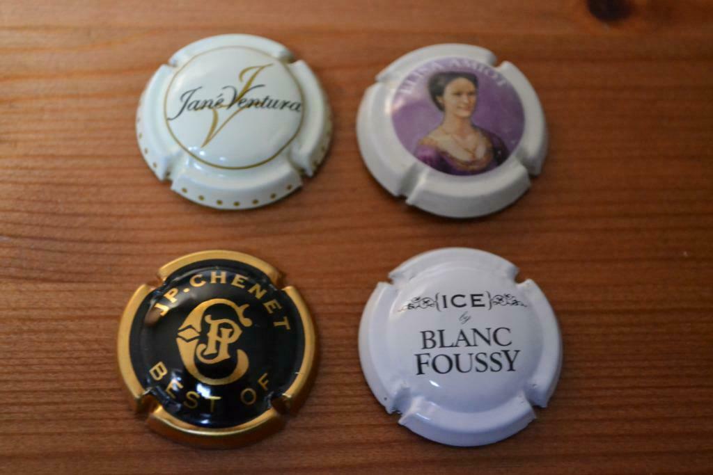 4 capsules de vins mousseux (pas de champagne), Collections, Enlèvement ou Envoi, Utilisé