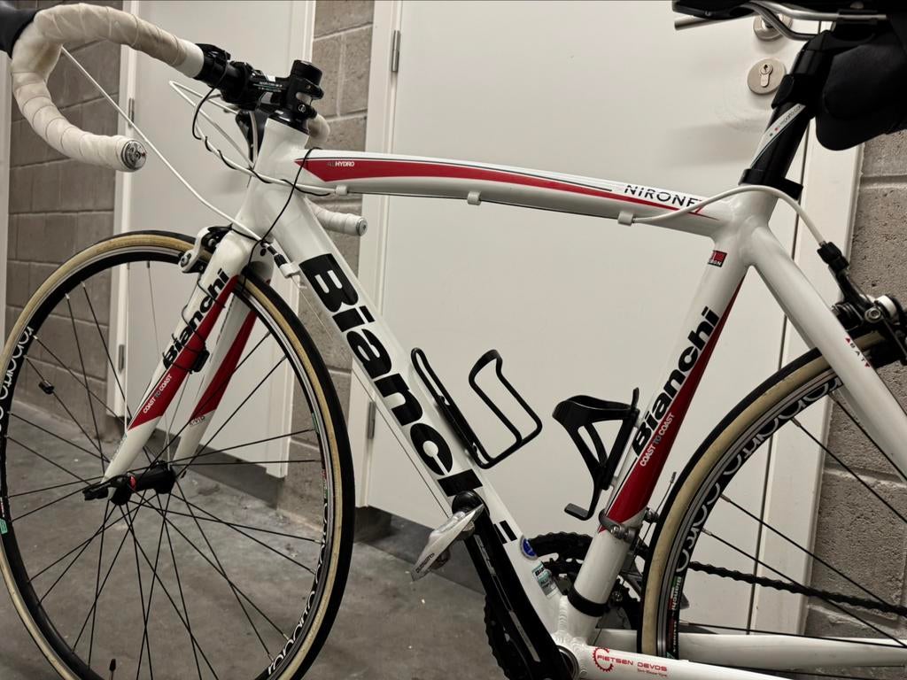 Bianchi Via Nirone 7 - Rood/Wit; Shimano Tiagra, Fietsen en Brommers, Fietsen | Racefietsen, Ophalen, Zo goed als nieuw, Aluminium