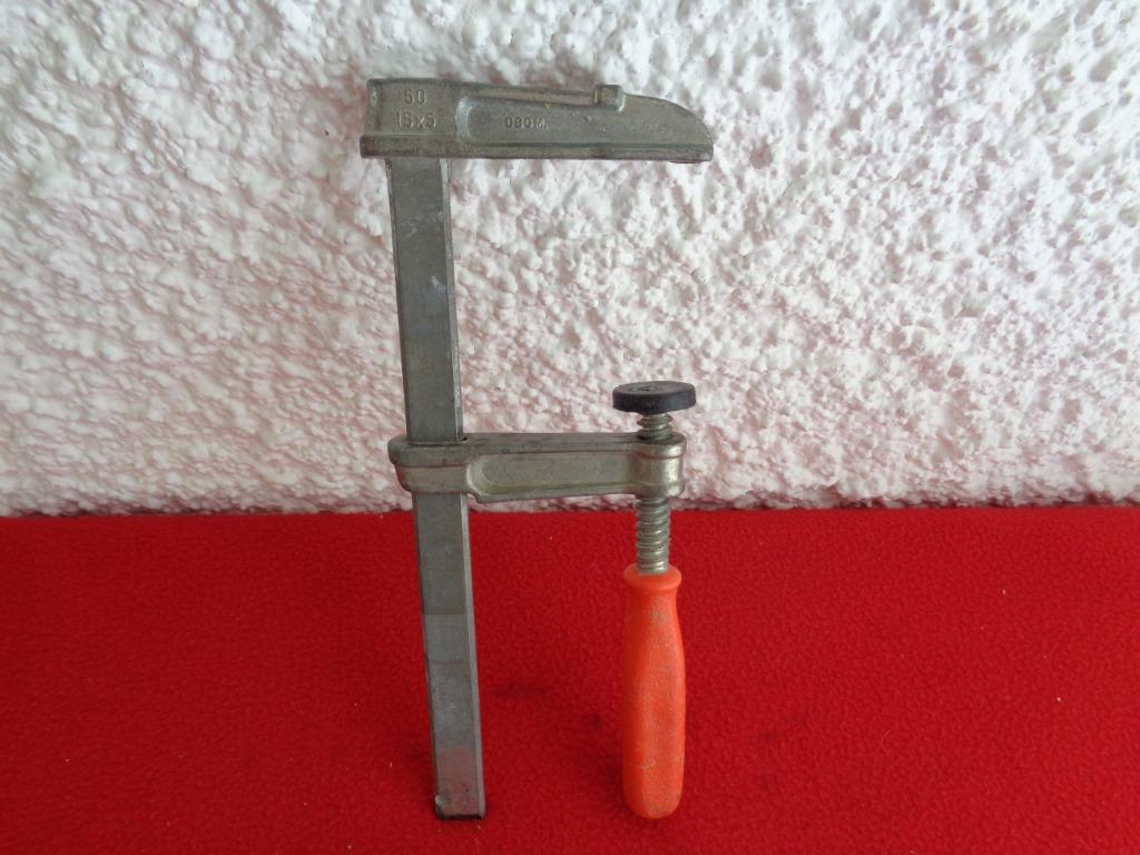 1 Serre joint occasion ancien 50--15 X 5cm., Antiquités & Art, Enlèvement ou Envoi