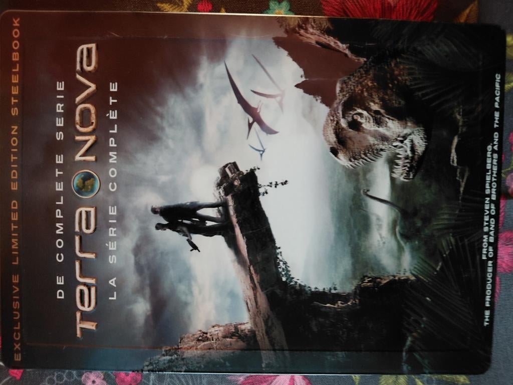 Dvdbox terra nova blikken doos, Ophalen of Verzenden, Zo goed als nieuw