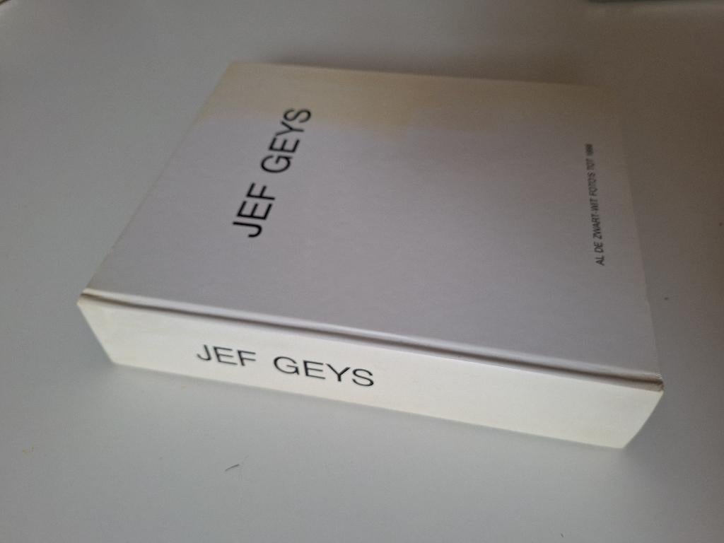JEF GEYS Boekobject met al de zwart-wit foto's, 1998, Boeken, Kunst en Cultuur | Beeldend, Ophalen, JEF GEYS, Zo goed als nieuw