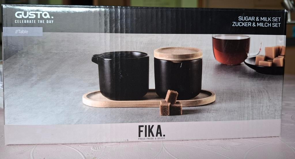 melk- en suikerpot en 4 mokken, Huis en Inrichting, Keuken | Servies, Ophalen, Nieuw