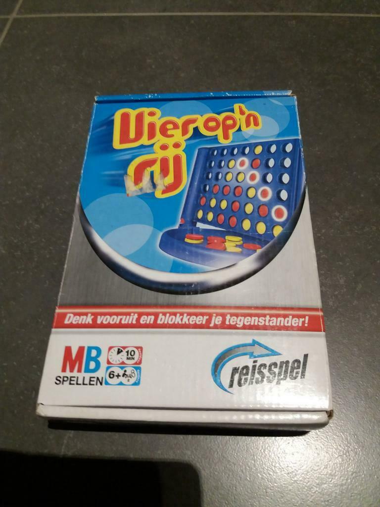 Vier op een rij - reisspel, Een of twee spelers, Ophalen, Zo goed als nieuw