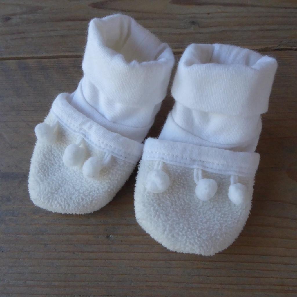 GYMP, chaussettes/chaussons de parc, taille 0 à 3 mois, GYMP., Enlèvement ou Envoi, Comme neuf, Chaussettes