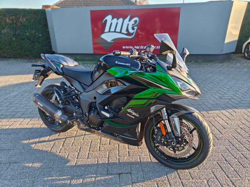 Kawasaki Ninja 1000SX Performance '24 2dkm, 4 cilinders, Motorrijbewijs A, Bedrijf, Toermotor