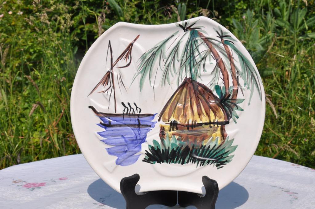 plat a fromage faience decor exotique, Enlèvement ou Envoi