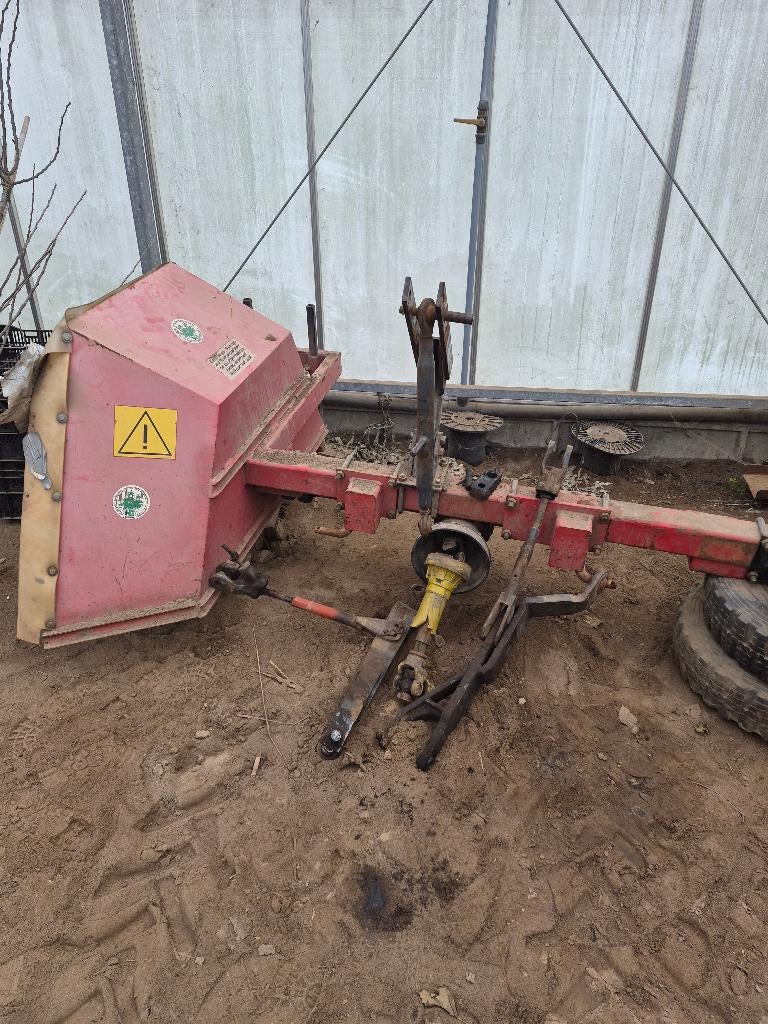 Inkuilfrees boomkwekerij, Enlèvement, Arboriculture