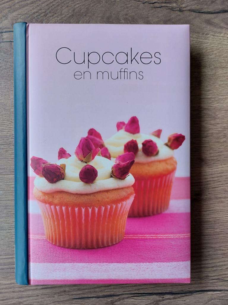 Cupcakes en muffins, cupcake decoraties, fondant decoraties, Enlèvement ou Envoi, Comme neuf, Gâteaux, Tartes ou cupcakes, Livre ou Revue