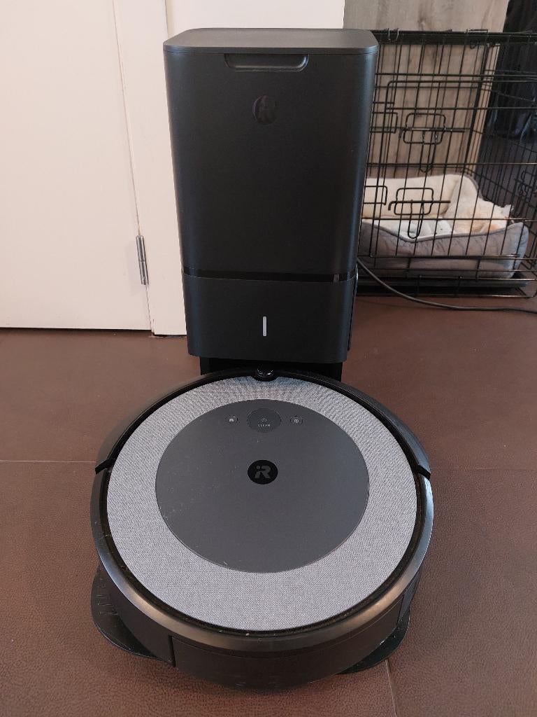iRobot Roomba I3 + poils d'animaux, Enlèvement, Comme neuf, Réservoir, Aspirateur robot