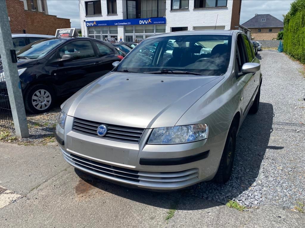 FIAT STILO 1.9 JTD 105CV ** AIRCO **EXPORT OU MARCHAND**, Autos, Argent ou Gris, Achat, Boîte manuelle, 5 portes
