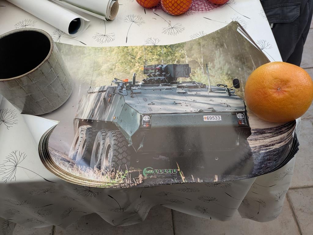 Mooie tank, Verzamelen, Militaria | Algemeen, Ophalen of Verzenden, Landmacht, Foto of Poster