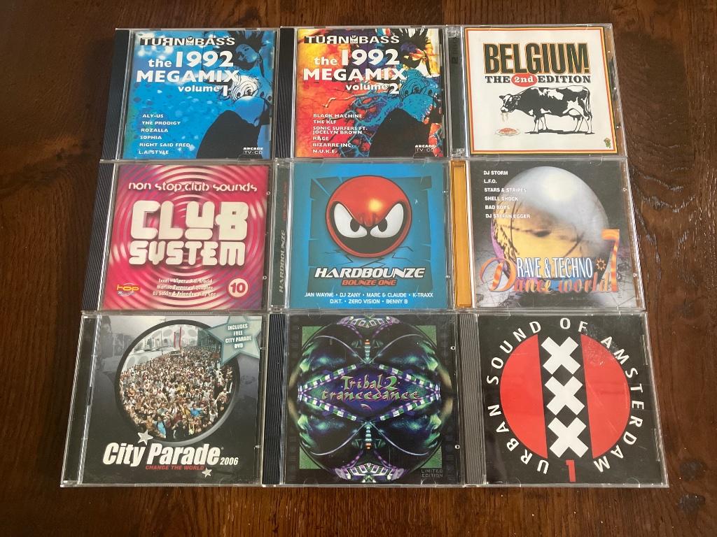 Compilation cds ( techno , trance , house , club , ….., Enlèvement ou Envoi, Comme neuf, Techno ou Trance