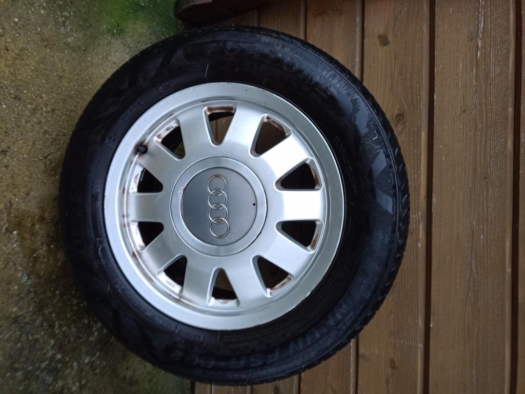 4 pneus + jantes Audi A4 1.9 TDI, Autos : Pièces & Accessoires, Pneus & Jantes, Pneus et Jantes, Pneus hiver, 15 pouces, 195 mm