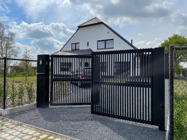 Automatisatie / reparatie van poorten, Ophalen, Zo goed als nieuw