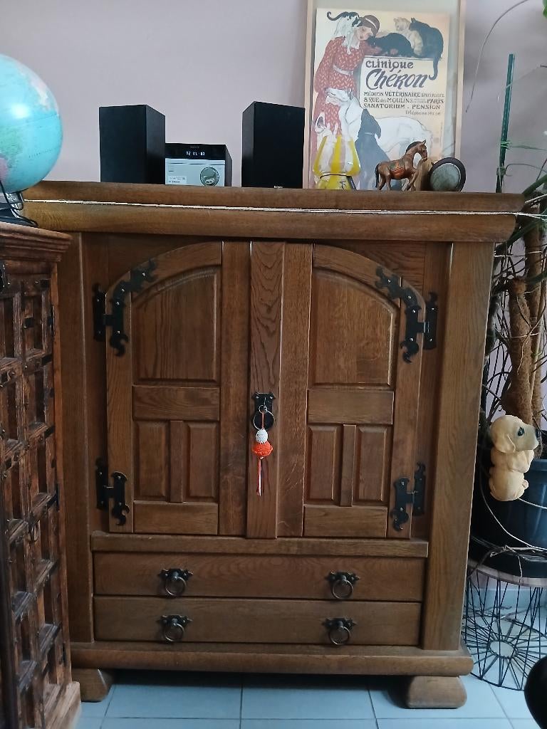 Kast: MOET DRINGEND WEG!!, Ophalen, 100 tot 150 cm, Eikenhout, Met lade(s)