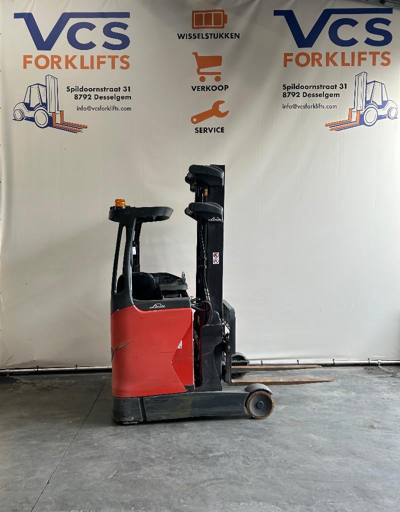 Elektrische reachtruck: 1,2 ton LINDE, Articles professionnels, Machines & Construction | Chariots élévateurs & Transport interne