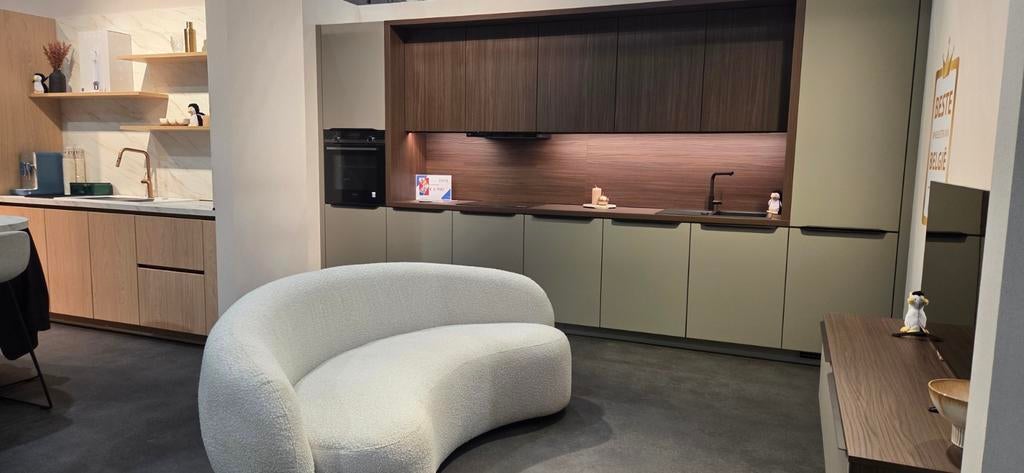 keuken beursmodel, Huis en Inrichting, Ophalen