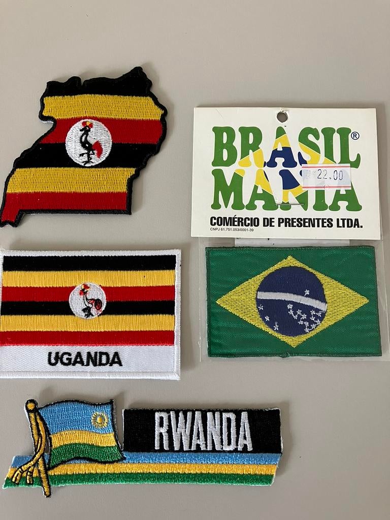 Embleem, Uganda, Rwanda, Brazilië., Antiquités & Art, Enlèvement ou Envoi