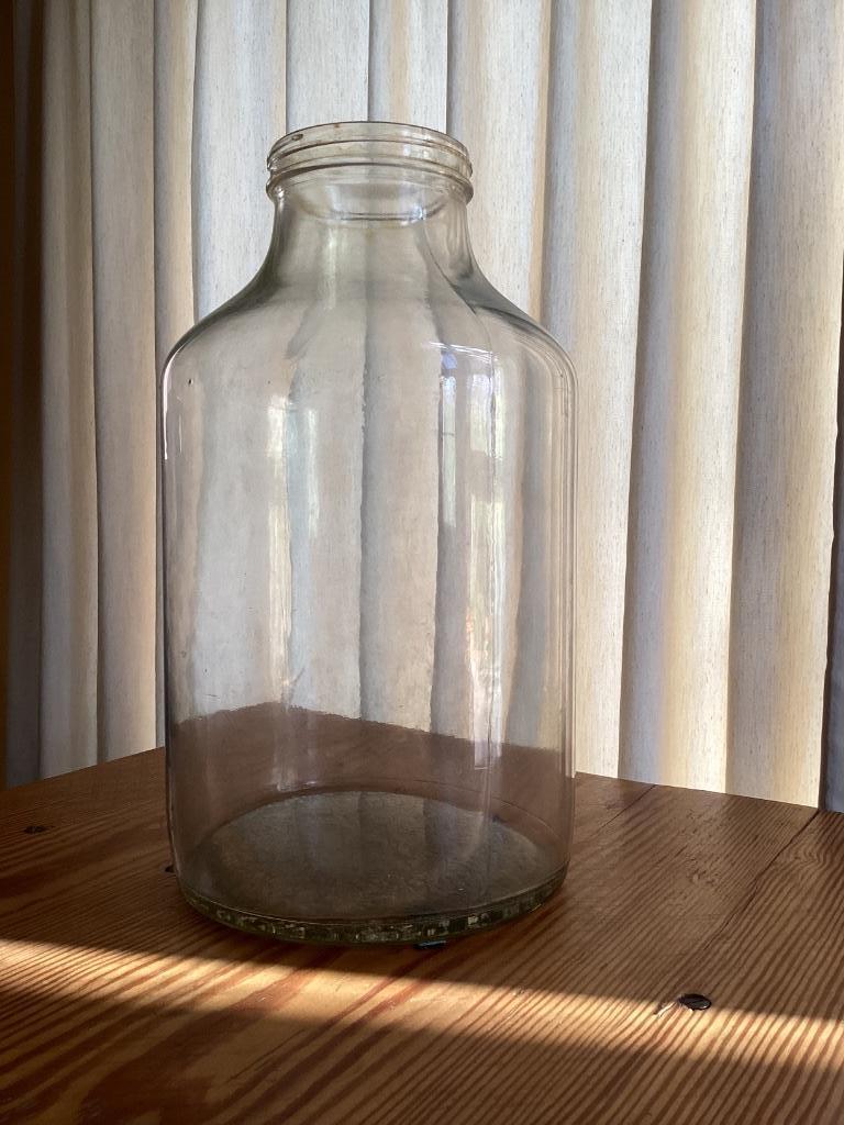 Grote glazen fles, Ophalen, Gebruikt, Wit, Glas