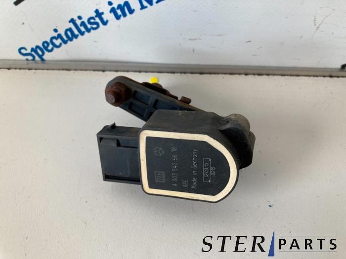 Xenon hoogteregelaar van een Mercedes E-Klasse, Ophalen of Verzenden, 3 maanden garantie, Gebruikt, Mercedes-Benz