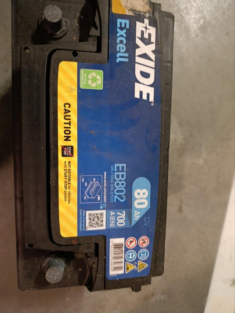 Batterij exide eb802 12 v 80ah 700 +rechts 315x175x175, Ophalen, Nieuw