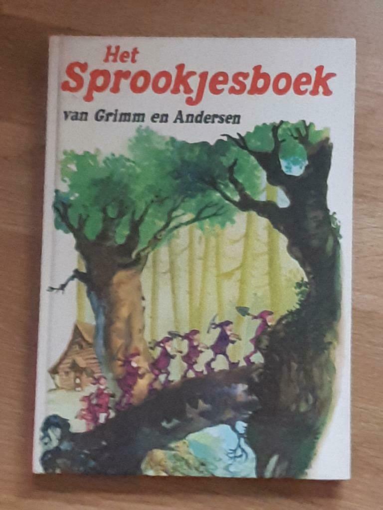 "Het sprookjesboek van Grimm&Andersen"-ca.200 blz.-hardcover, Enlèvement, Neuf