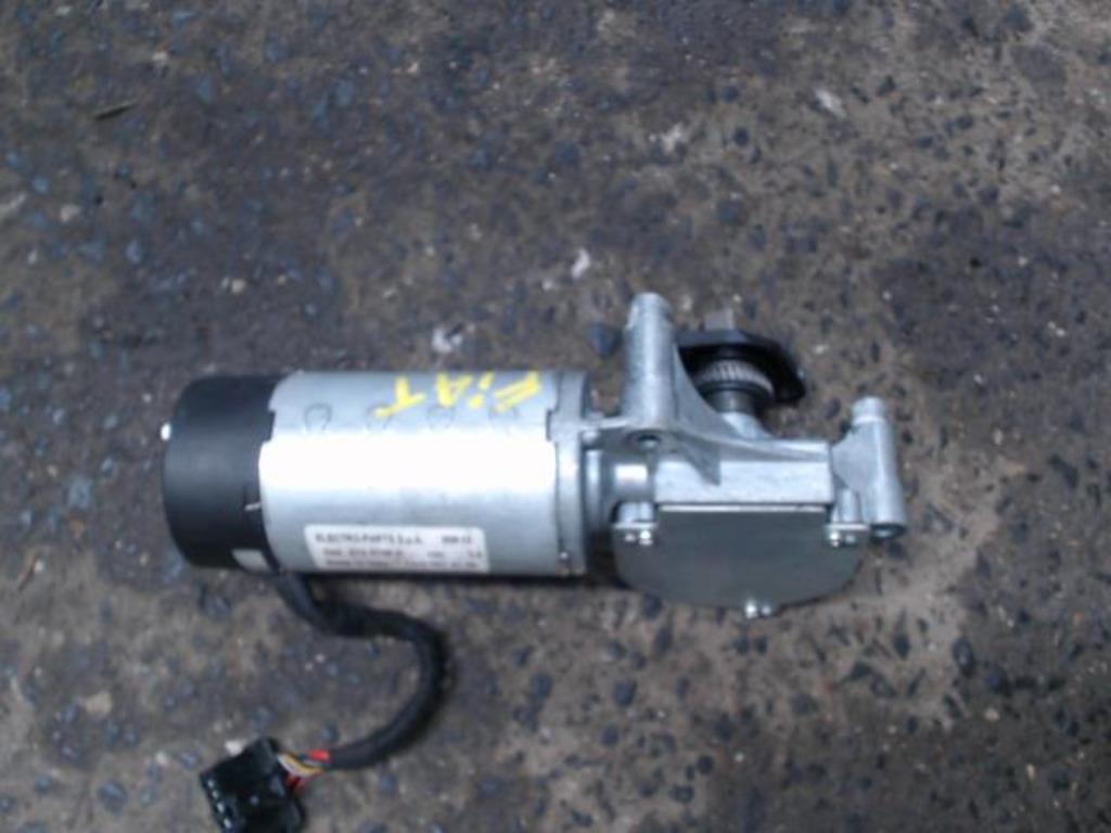 Moteur capote Fiat 500 2 cabrio 1.2i 51kw 2009-2016 LP/14858, Enlèvement ou Envoi, Utilisé, Fiat