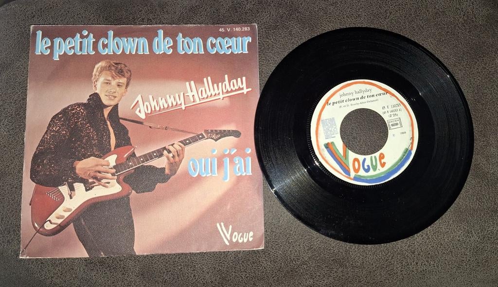 Vinyle 45 tours Johnny Hallyday, Enlèvement