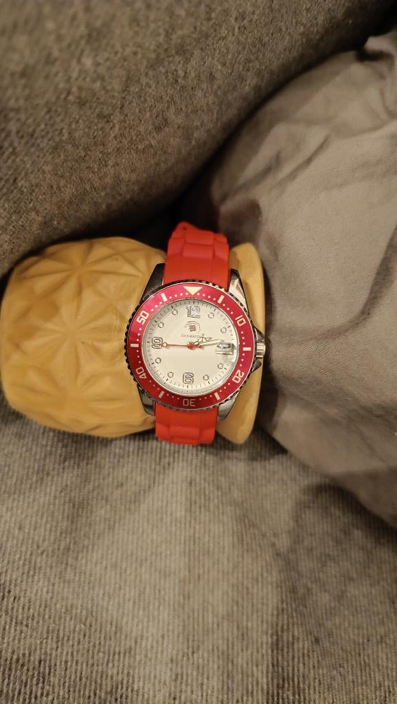 Big Ice Swatch rood. 🙋‍♀️, Handtassen en Accessoires, Horloges | Heren, Staal, Polshorloge, Nieuw, Ophalen of Verzenden