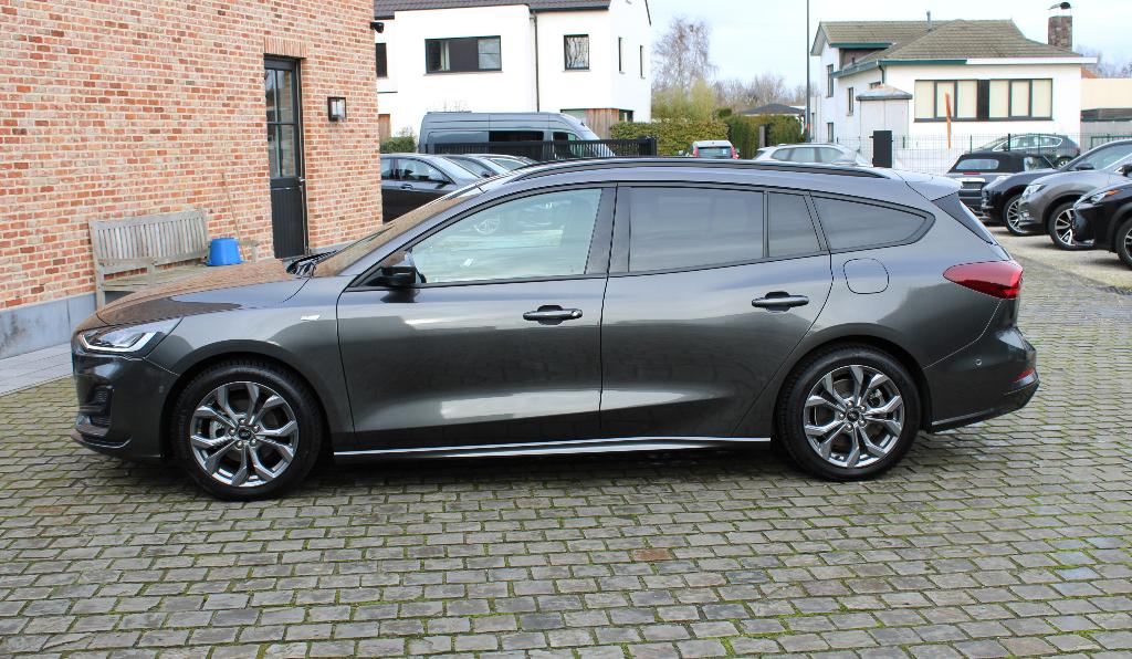 Ford Focus 1.0 EcoBoost Hybrid Automaat Bwj 01/2023 !!, Autos, Ford, Focus, Argent ou Gris, Achat, Euro 6