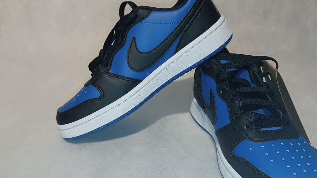 Nike Court Borough low - Maat 36 - Nieuw - #24#, Neuf, Enlèvement ou Envoi, Bleu, Baskets