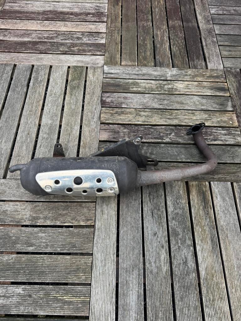 Aprilia sr uitlaat, Suzuki, Motoren, Particulier