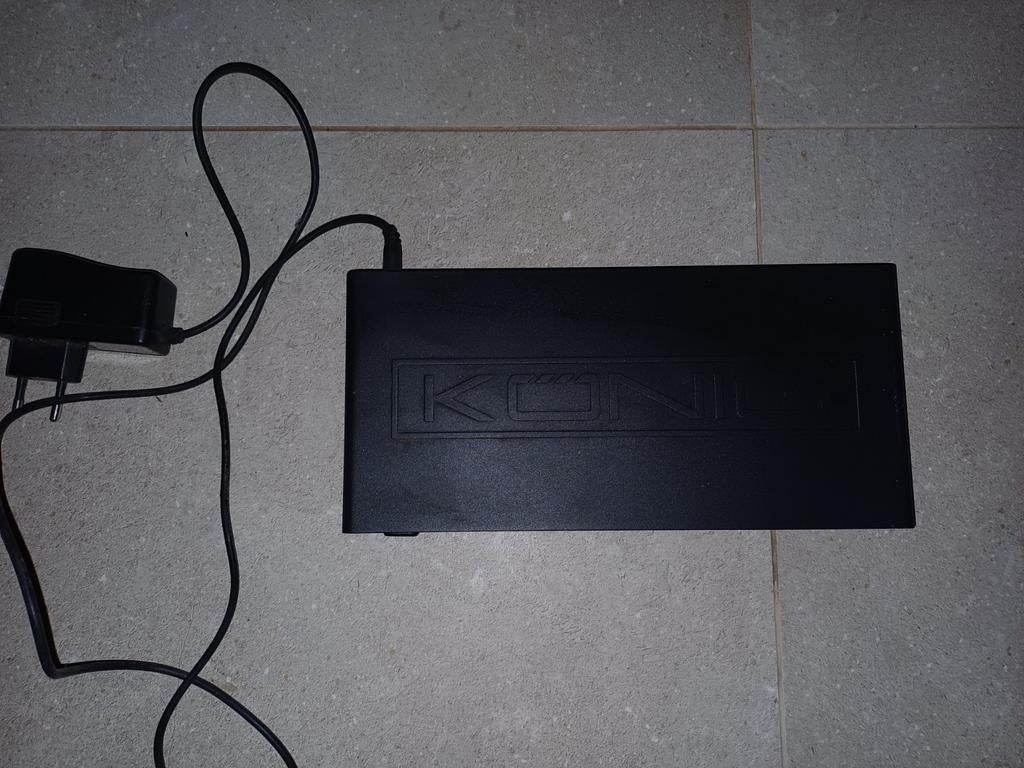 Konig HDMI Splitter, Enlèvement, Comme neuf