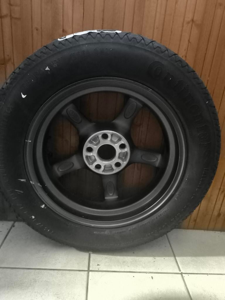 Pneu Toyota rav4, pneu de secours, Autos : Pièces & Accessoires, Pneus & Jantes, Enlèvement ou Envoi