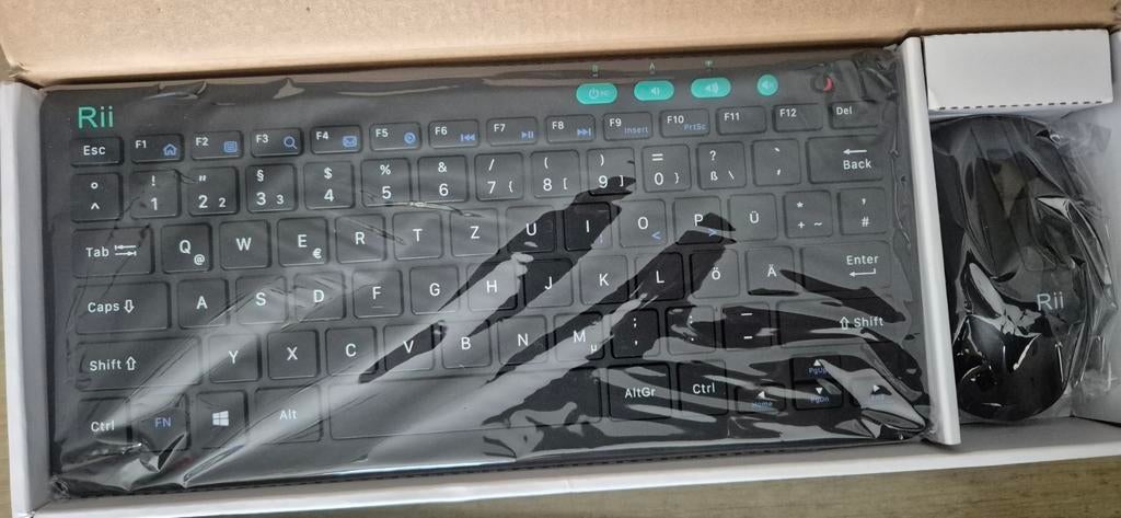 Wireless keyboard and mouse Combo RKM 709, Ophalen, Nieuw