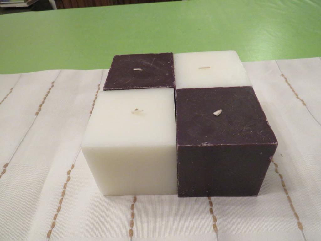4 bougies carrées, Moins de 25 cm, Enlèvement ou Envoi, Beige, Utilisé
