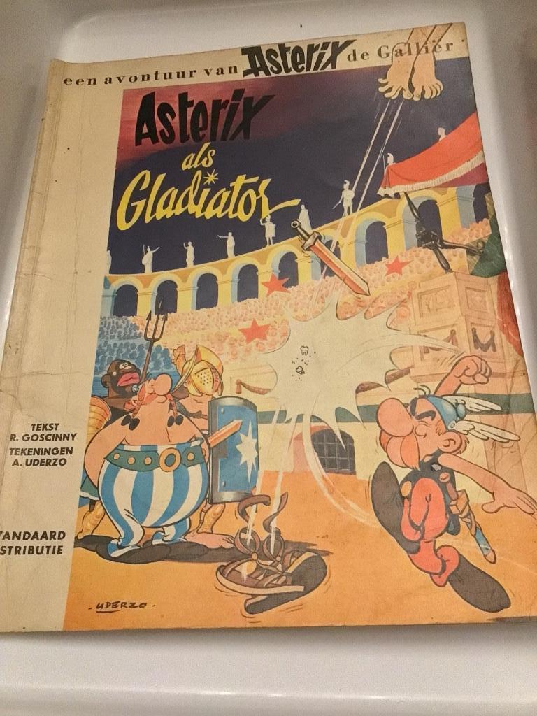 Vieilles bandes dessinées d'Astérix, Livres, Enlèvement ou Envoi