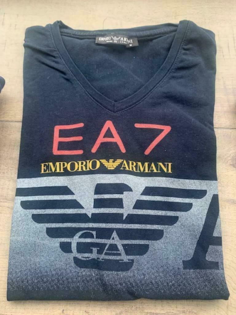 Jongen Armani Tshirt  zwart 2x, Kleding | Heren, T-shirts, Ophalen, Zo goed als nieuw, Zwart, Armani