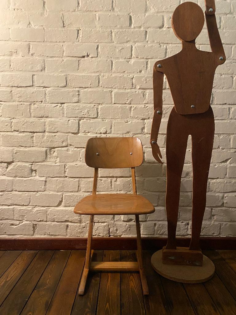vintage houten schoolstoeltje casala, Antiek en Kunst, Curiosa en Brocante, Ophalen
