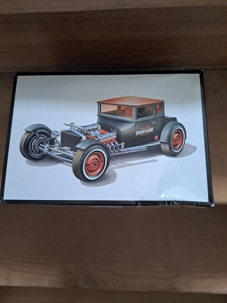 Ford Model T 1925 AMT 1/25, Hobby & Loisirs créatifs, Modélisme | Voitures & Véhicules, Enlèvement, Neuf, Voiture, Autres marques