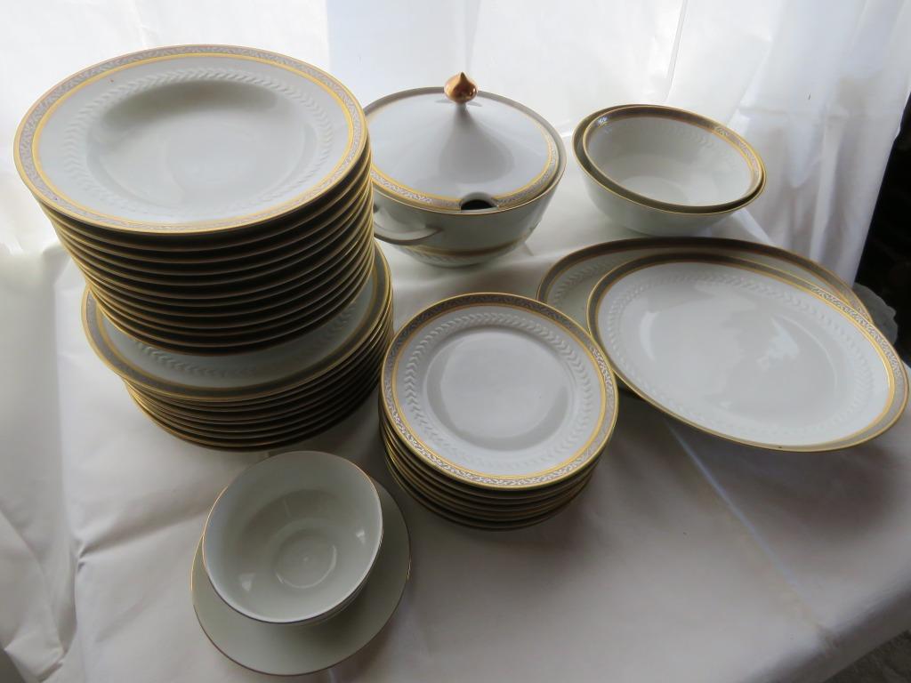 Vintage Beiers servies Tirschenreuth, 35 stuks, Enlèvement, Utilisé, Autres styles, Assiettes(s)