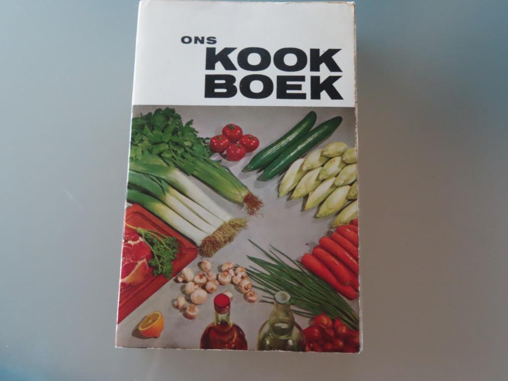 Ons kookboek KVLV ( 1966 )   Uitgeverij : KVLV Monique Swinn, KVLV, Enlèvement ou Envoi, Autres types, Cuisine saine