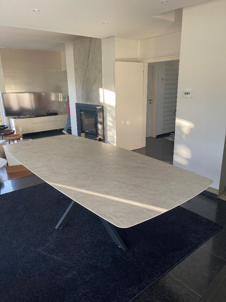 Table en céramique Taj Mahal beige 264x118cm 10 pers Neuve, Maison & Meubles, Neuf, 100 à 150 cm, Enlèvement, Moderne