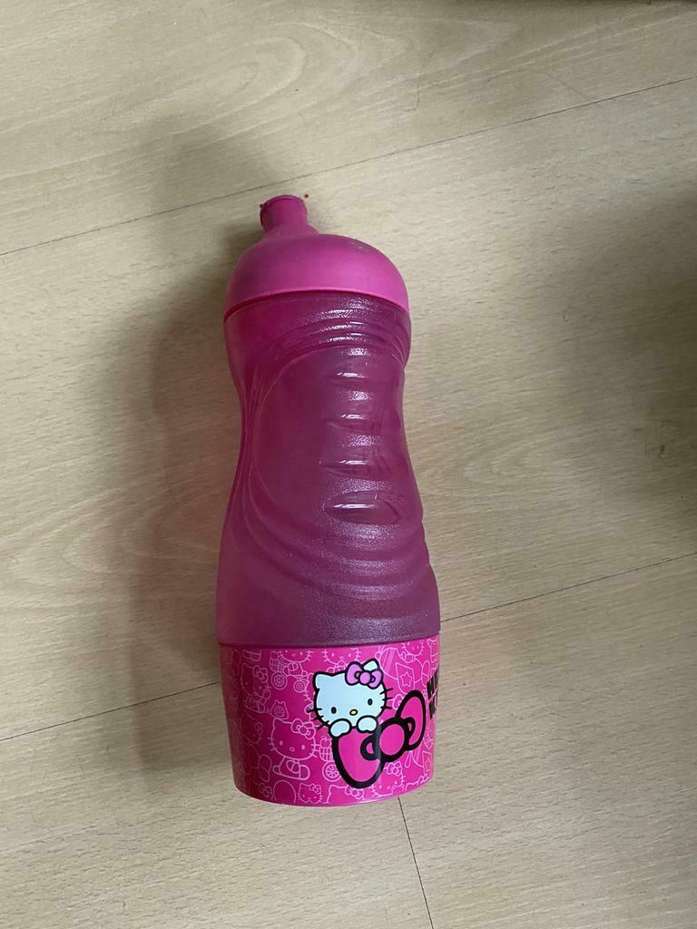 Tupperware Sportfles hello kitty gebruikt, Enlèvement ou Envoi