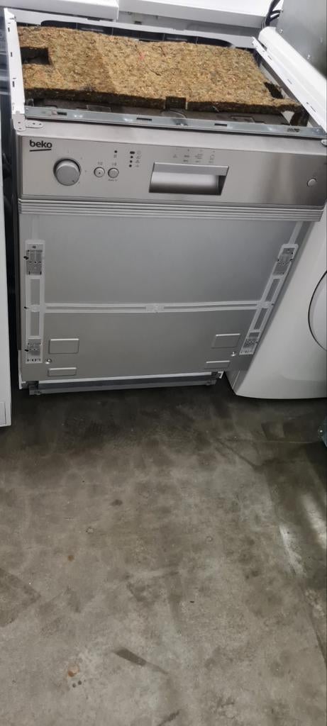 Inbouw vaatwasser beko A+, Elektronische apparatuur, Wasmachines, Ophalen of Verzenden, Zo goed als nieuw