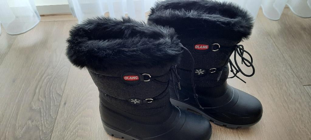 ski boots/sneeuwbotjes maat 33/34 NIEUW, Jongen of Meisje, Nieuw, Ophalen of Verzenden, Laarzen